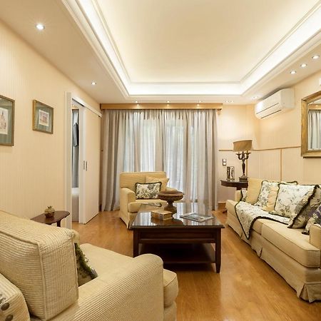 Vouliagmeni'S Elegance By Acropolis Suites Афіни Екстер'єр фото