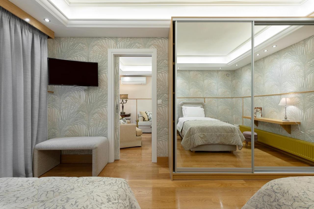 Vouliagmeni'S Elegance By Acropolis Suites Афіни Екстер'єр фото